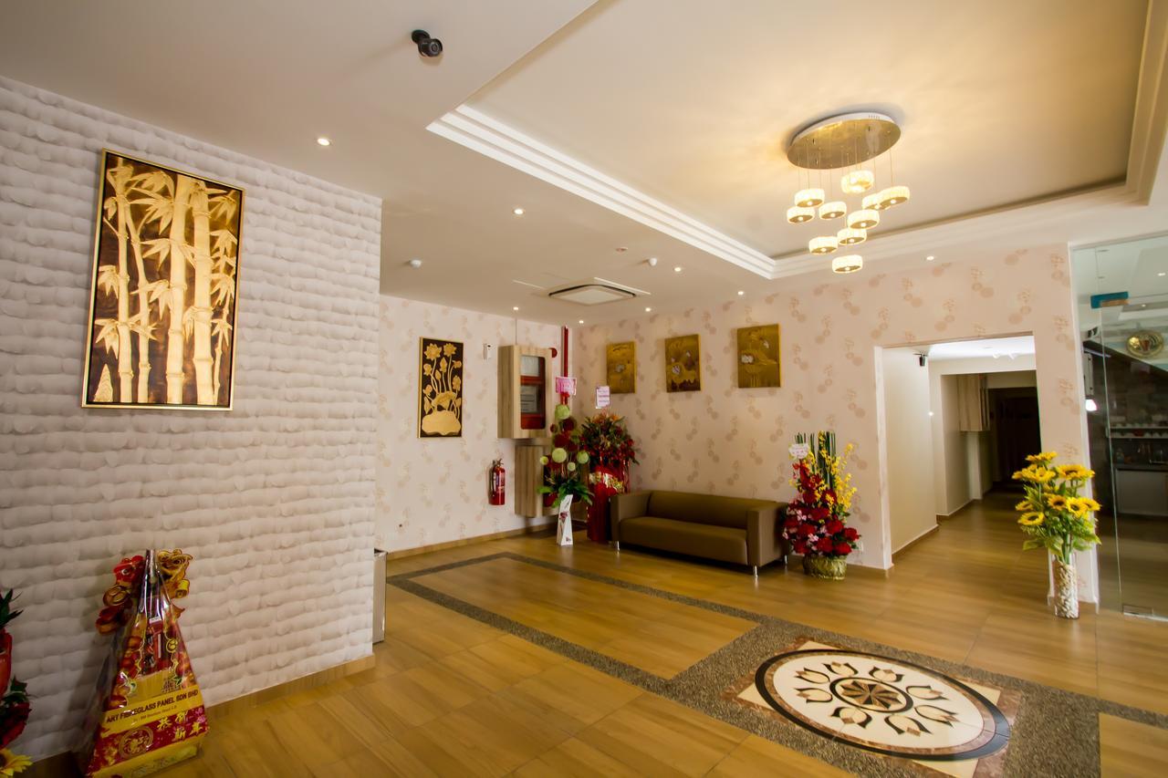 888 Boutique Hotel Batu Pahat Exteriör bild